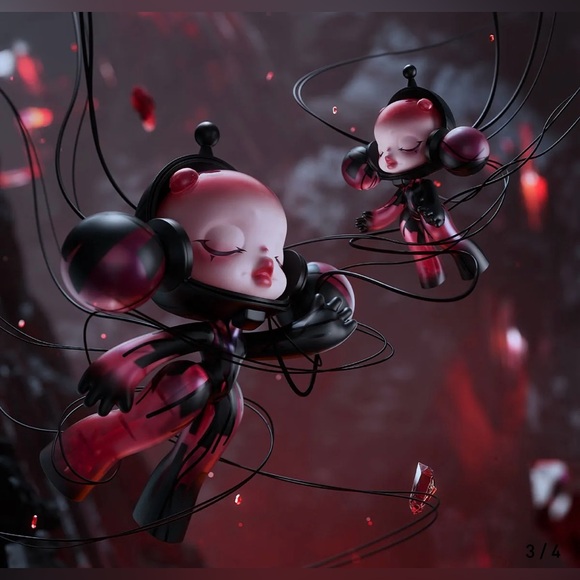 Limited Edition Pop Mart Mega SKULLPANDA 400% Red Crystal - Picture 4 of 6